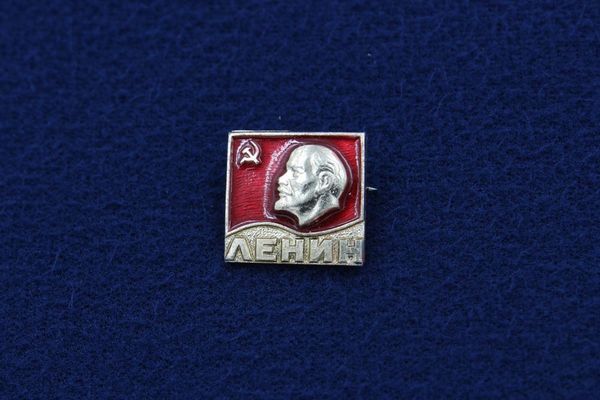 картинка Значок СССР с Лениным (оригинал) от магазина Без Проблем
